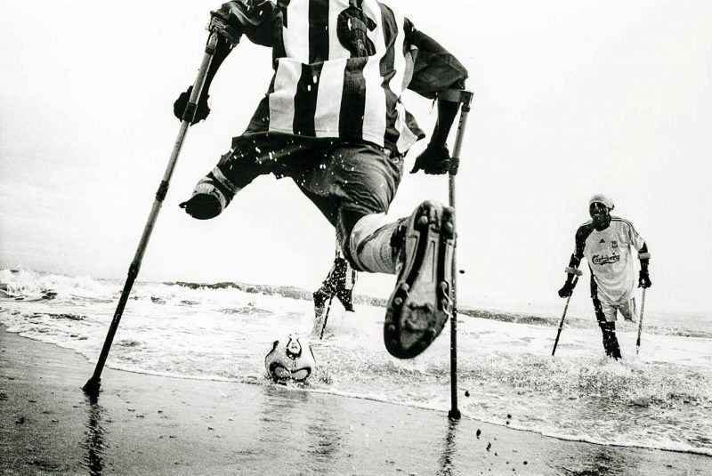 Pep Bonet: aus der Serie „One Goal“, Sierra Leone, 2007