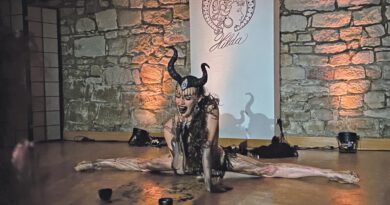 Ein Abend wie aus einer anderen Welt: Freiburgs erste Freak Show „Opium Circus“ gastierte im Kulturaggregat Hilda5
