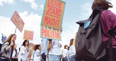 Das Blut an unserer Kleidung: Die Fashion Revolution Week lädt zwischen dem 15. und 24. April zu zahlreichen Aktionen ein