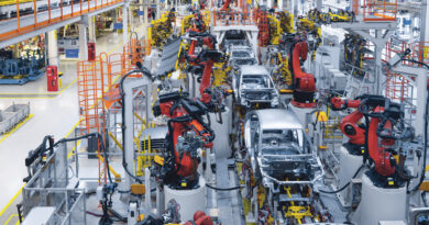 Klimawandel erfordert fundamentalen Umbau der Automobilindustrie: Im Gespräch mit: Klaus Mertens, Fachreferent der IG-Metall und wissenschaftlicher Berater des Betriebsrats der ZF Friedrichshafen AG