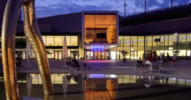 Kultur für alle – ohne visuelle Grenzen: Kultur-Pilotprojekt für blinde und sehbehinderte Besucher:innen bei den Bregenzer Festspielen